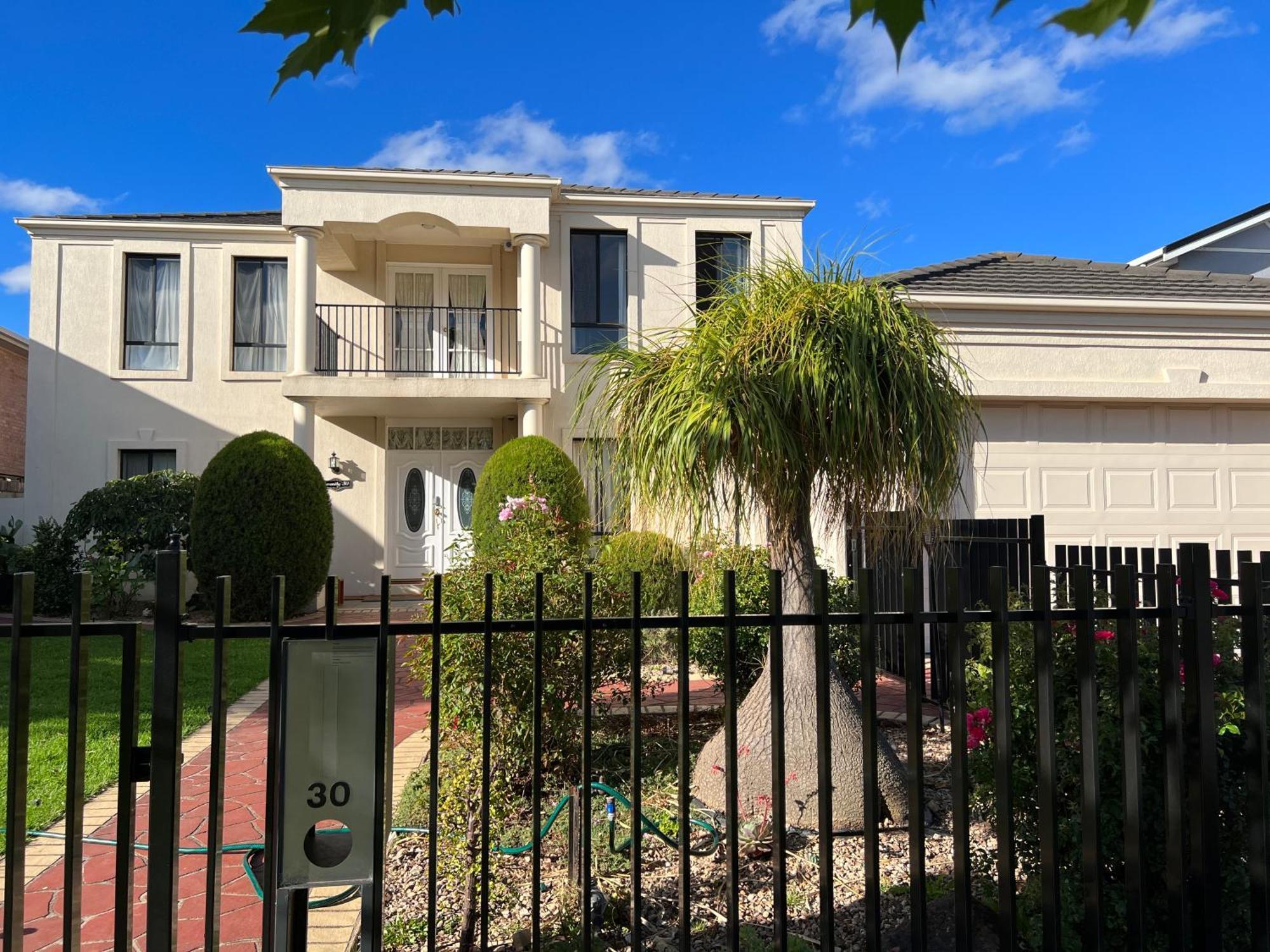 Apartamento Happy Post - New Taylors Lakes Exterior foto