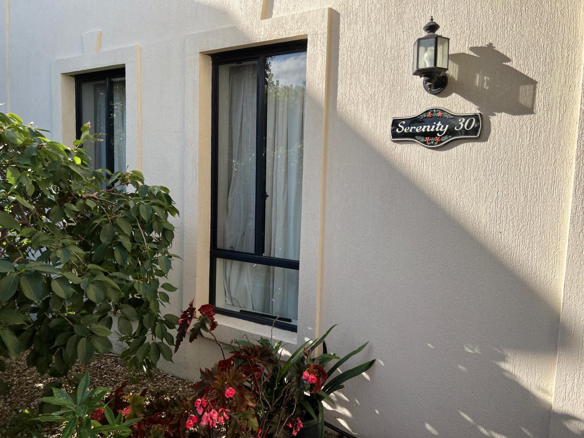 Apartamento Happy Post - New Taylors Lakes Exterior foto
